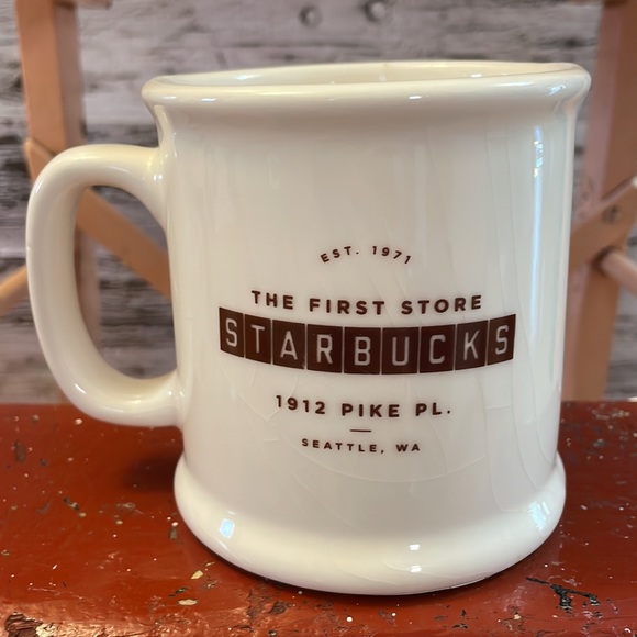 (Get 3!!) Set of Assorted Starbucks Coffee Mugs - Picture 5 of 16